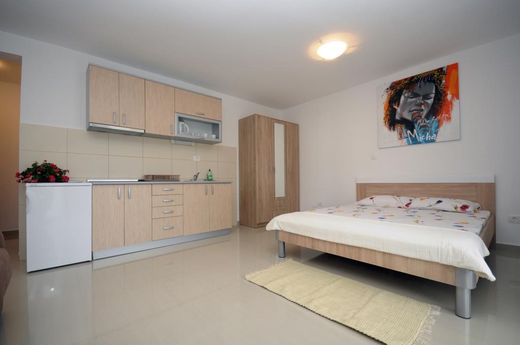 בודווה Apartments Vila Anastasia חדר תמונה
