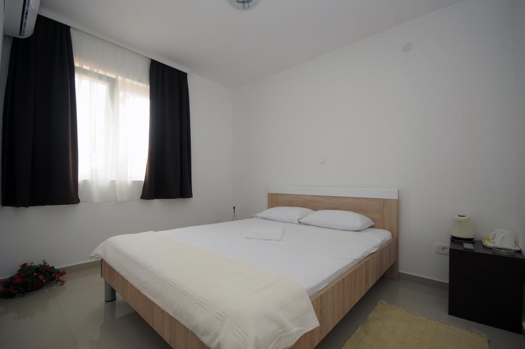 בודווה Apartments Vila Anastasia חדר תמונה