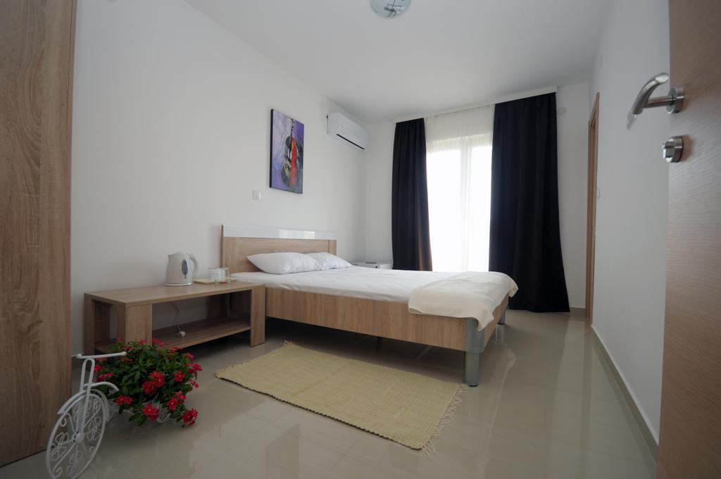 בודווה Apartments Vila Anastasia חדר תמונה