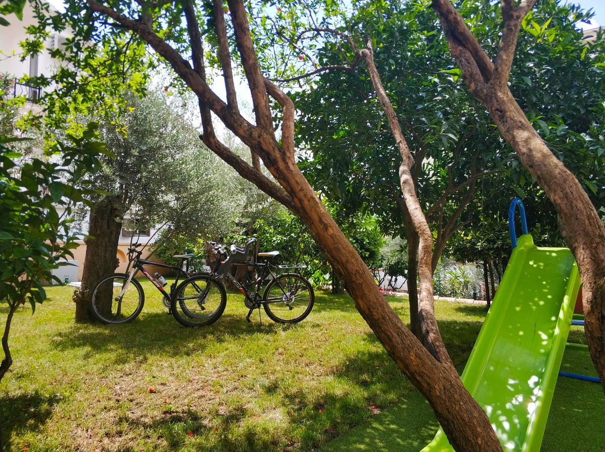 בודווה Apartments Vila Anastasia מראה חיצוני תמונה